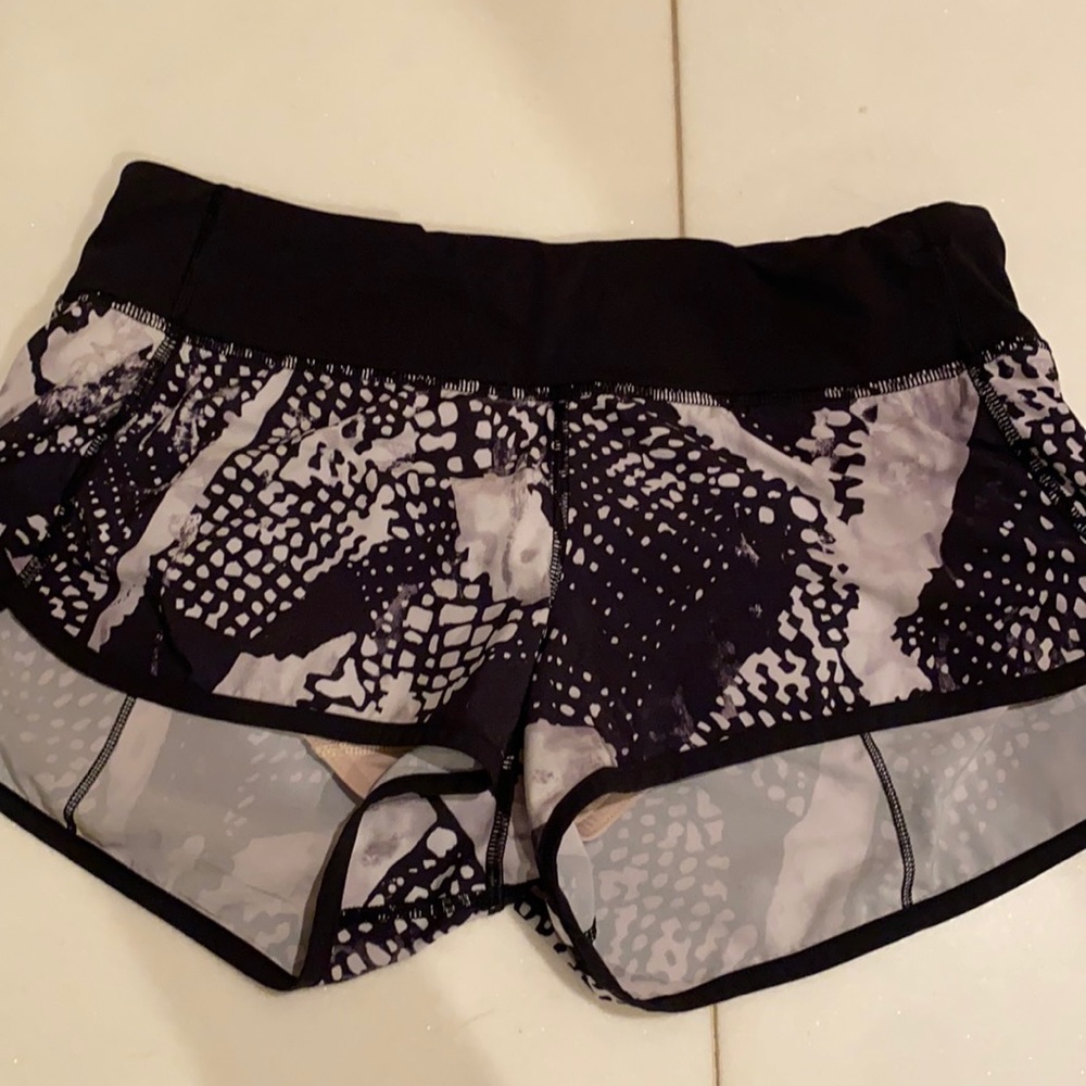 Lululemon speed up short